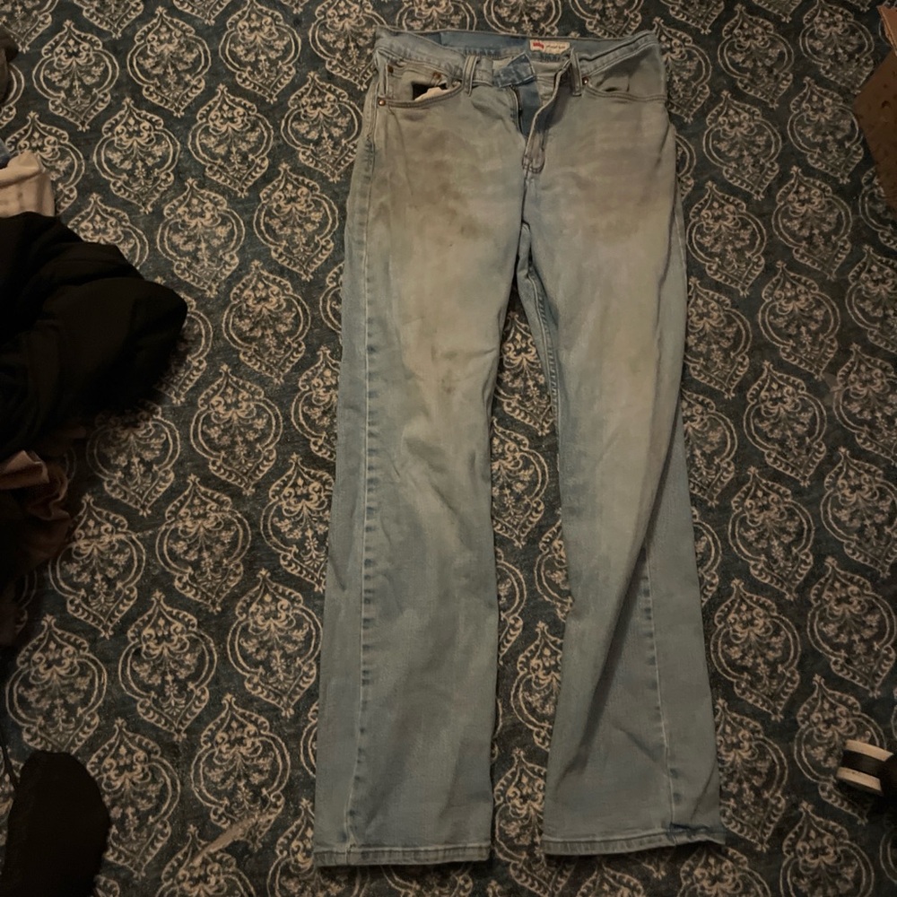 Wrangler Women's Light Blue Straight Leg Jeans